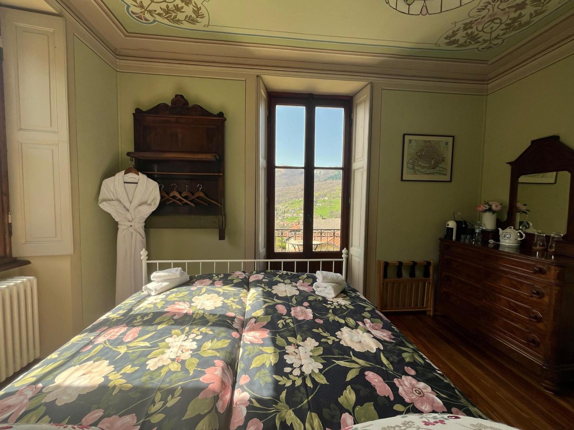 סן פדלה אינטלבי Villa Il Maiale Bianco Bed & Breakfast מראה חיצוני תמונה