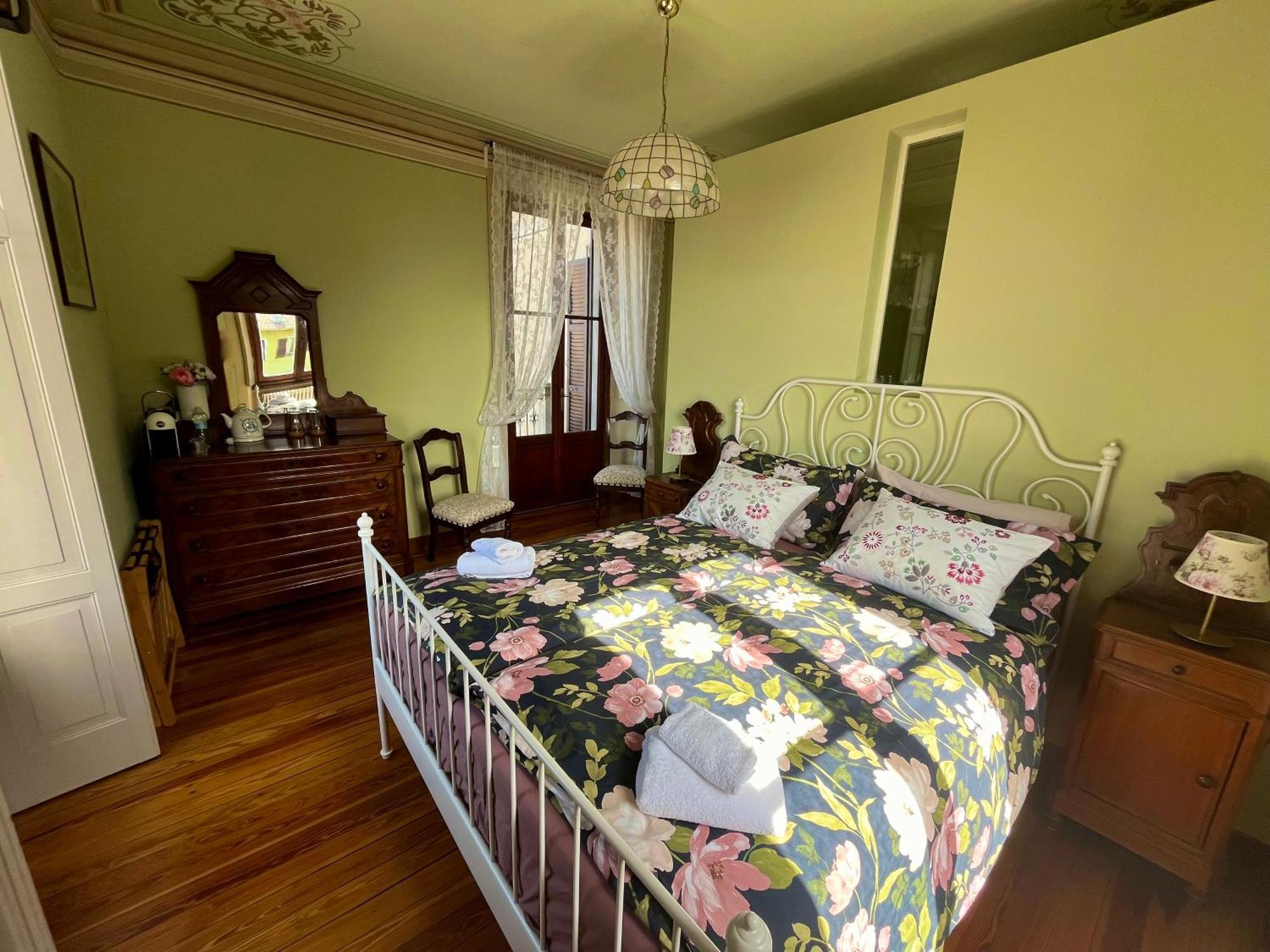 סן פדלה אינטלבי Villa Il Maiale Bianco Bed & Breakfast מראה חיצוני תמונה
